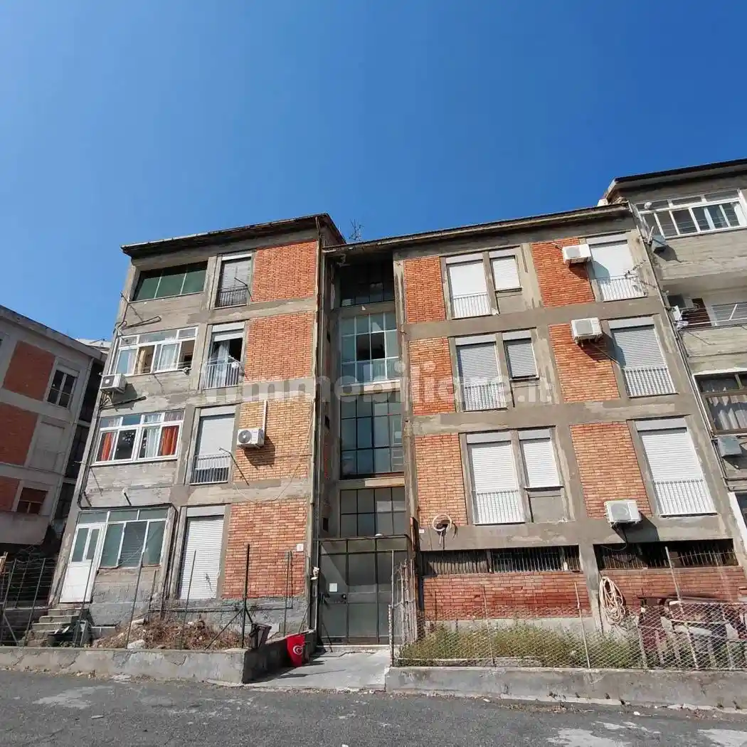 Appartamento in vendita a Barcellona Pozzo di Gotto