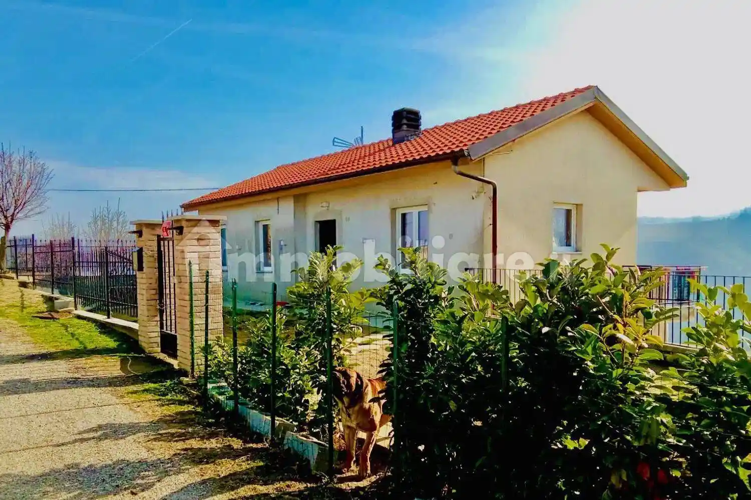 Villa in vendita a Canelli