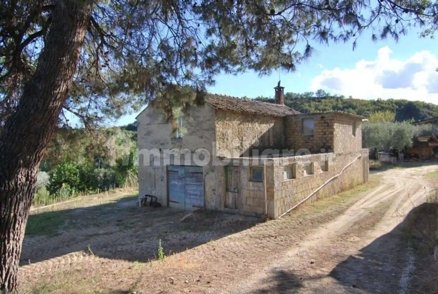 Rustico - Casale in vendita a Montefiore dell'Aso