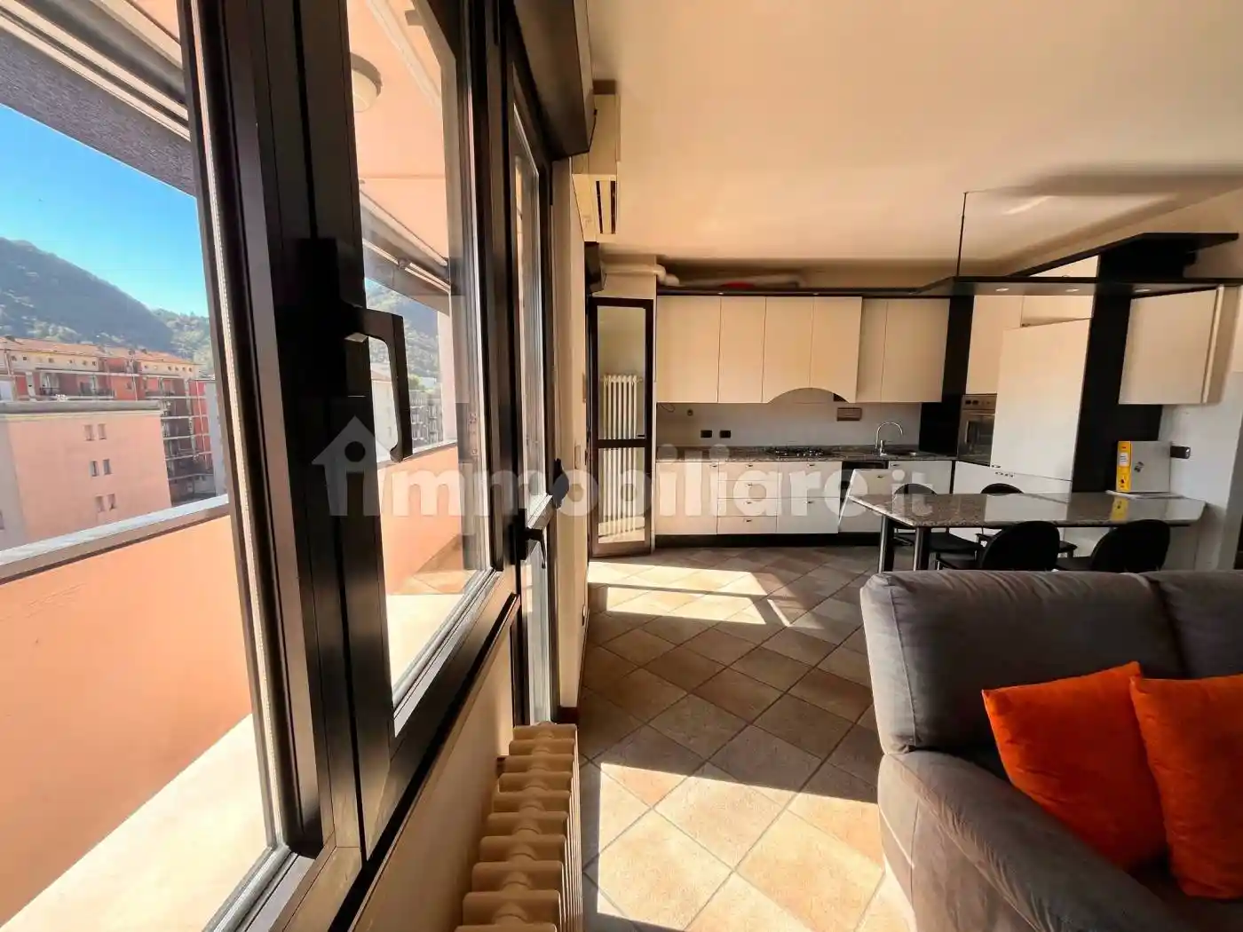 Appartamento in affitto a Como