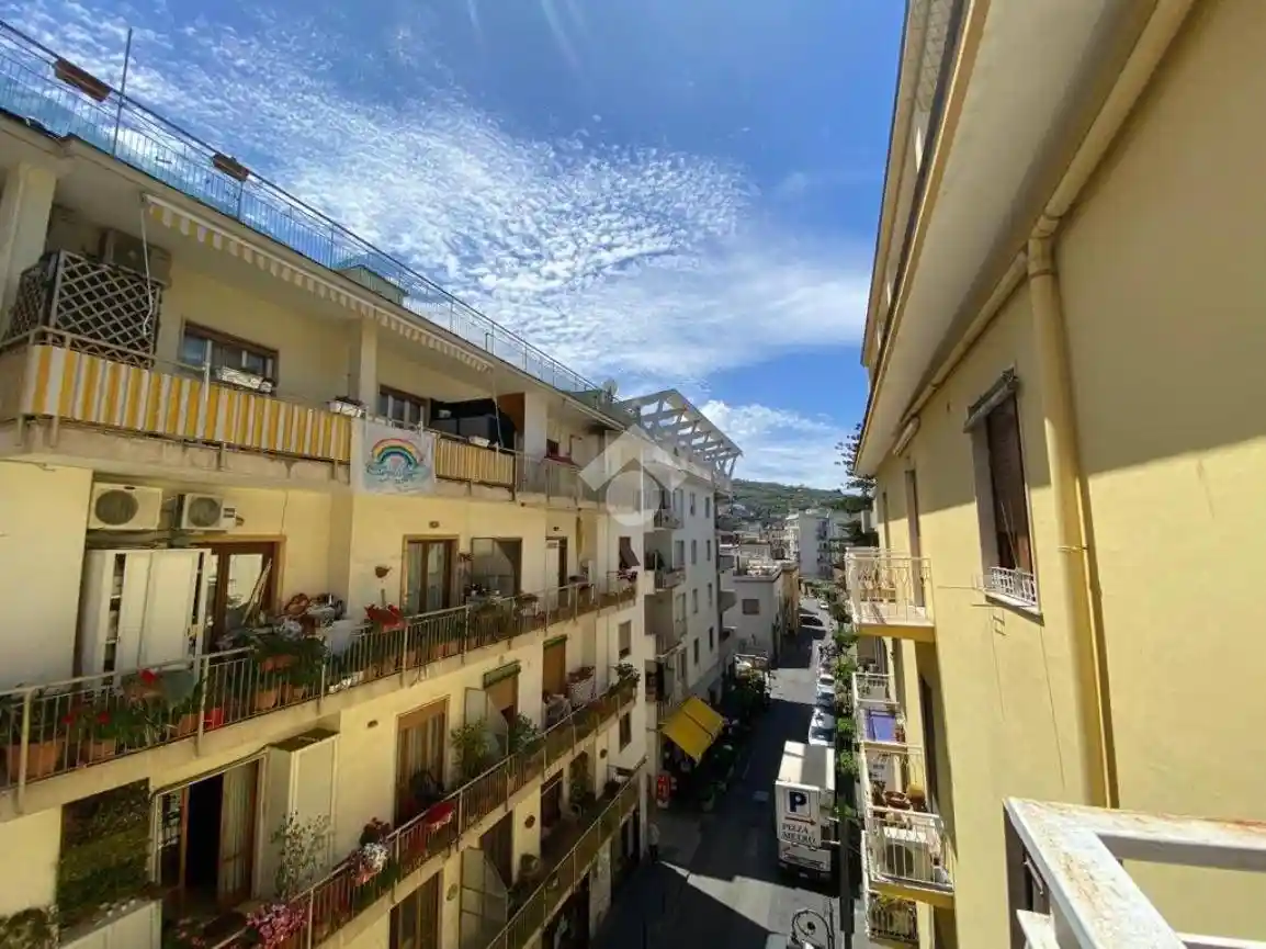 Trilocale via nicotera 24, Centro, Vico Equense - foto 3