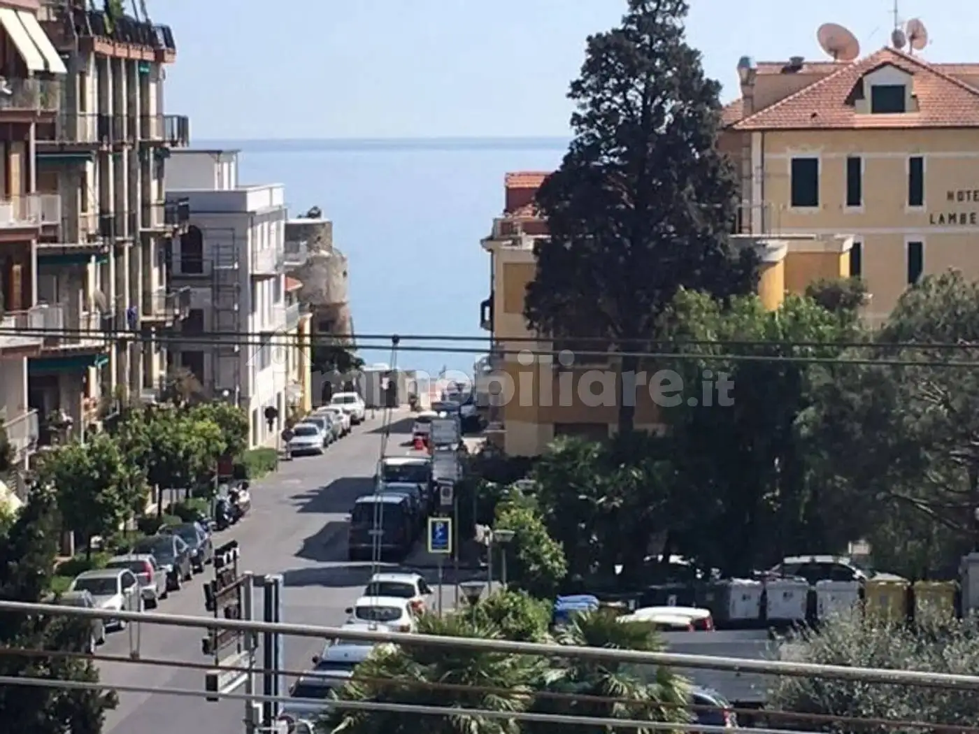 Appartamento in vendita a Alassio