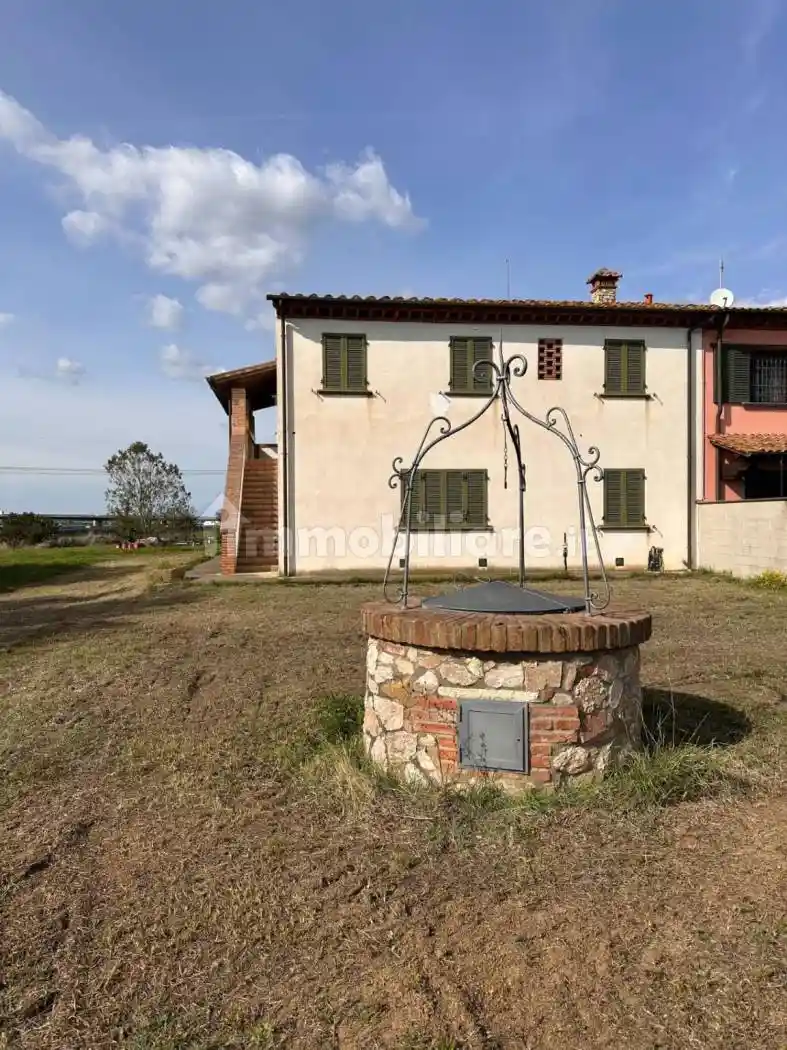 Casa indipendente in vendita a Crespina e Lorenzana