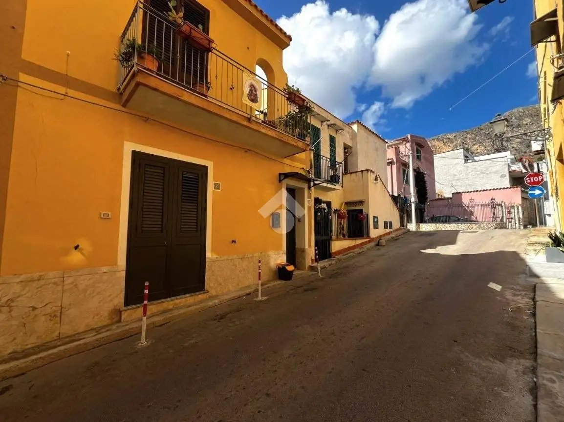 Appartamento in affitto a Santa Flavia