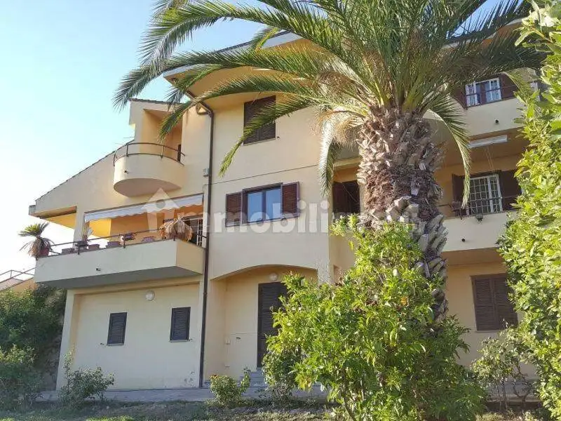 Villa in vendita a Bolsena