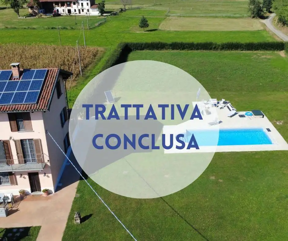 Villa in vendita a Villanova d'Asti