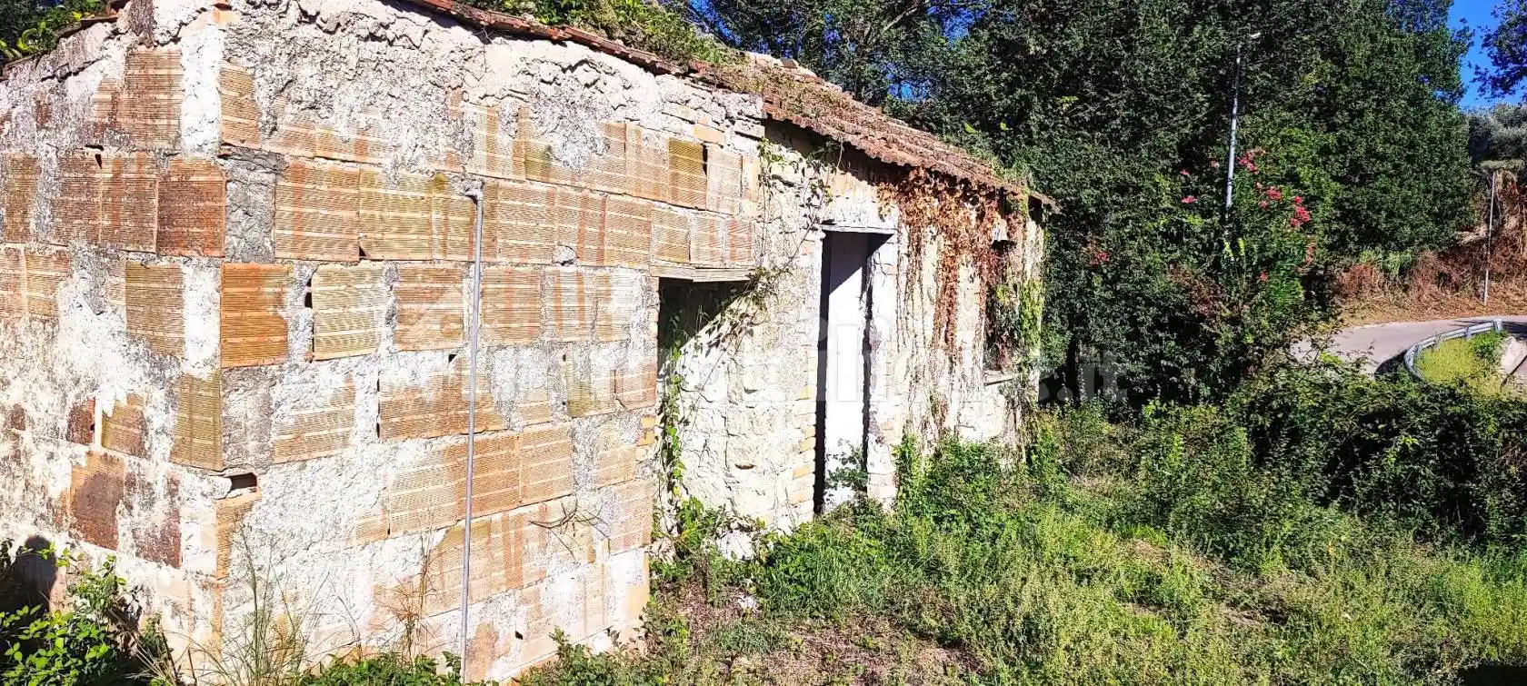 Rustico - Casale in vendita a Minturno