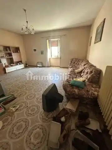 Quadrilocale viale Trieste, Centro, Agosta - foto 3