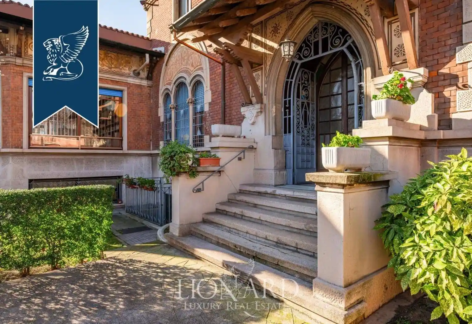 Villa unifamiliare, da ristrutturare, 1100 m², Maggiolina, Milano - foto 3