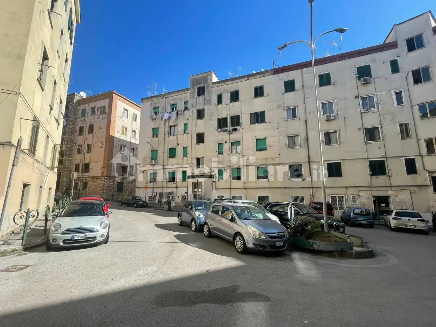 Appartamento in vendita a Salerno