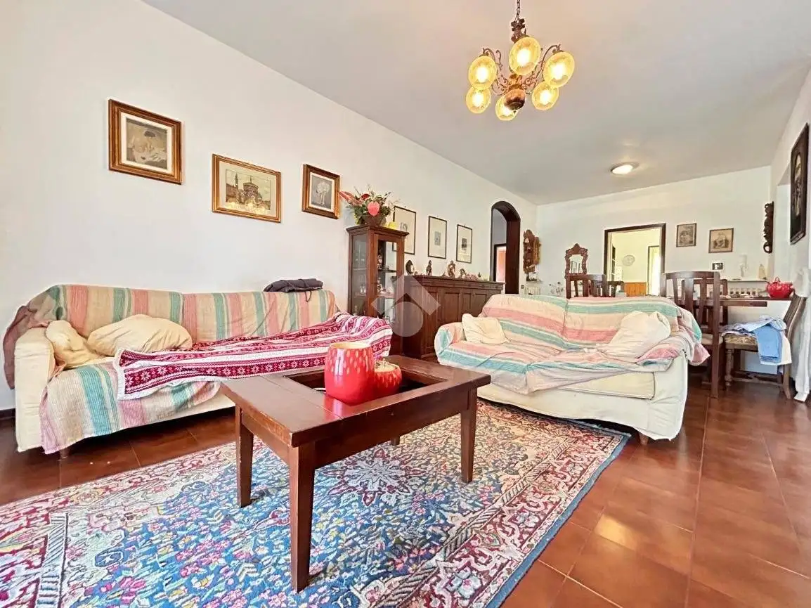 Villa bifamiliare via Giuseppe Mazzini 24, Centro, Castelleone - foto 3