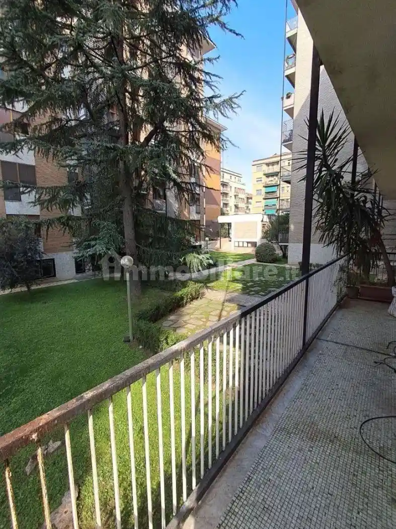 Quadrilocale via Giovanni Battista Piranesi 22, Porta Vittoria, Milano - foto 4