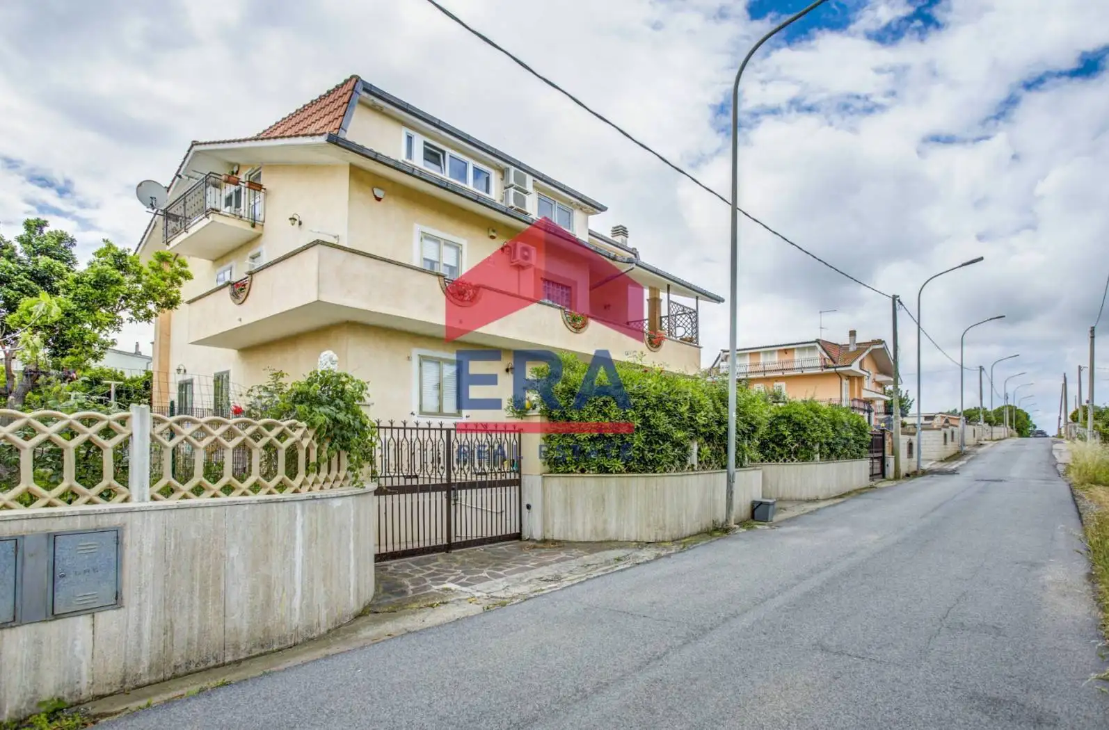 Appartamento in vendita a Pomezia