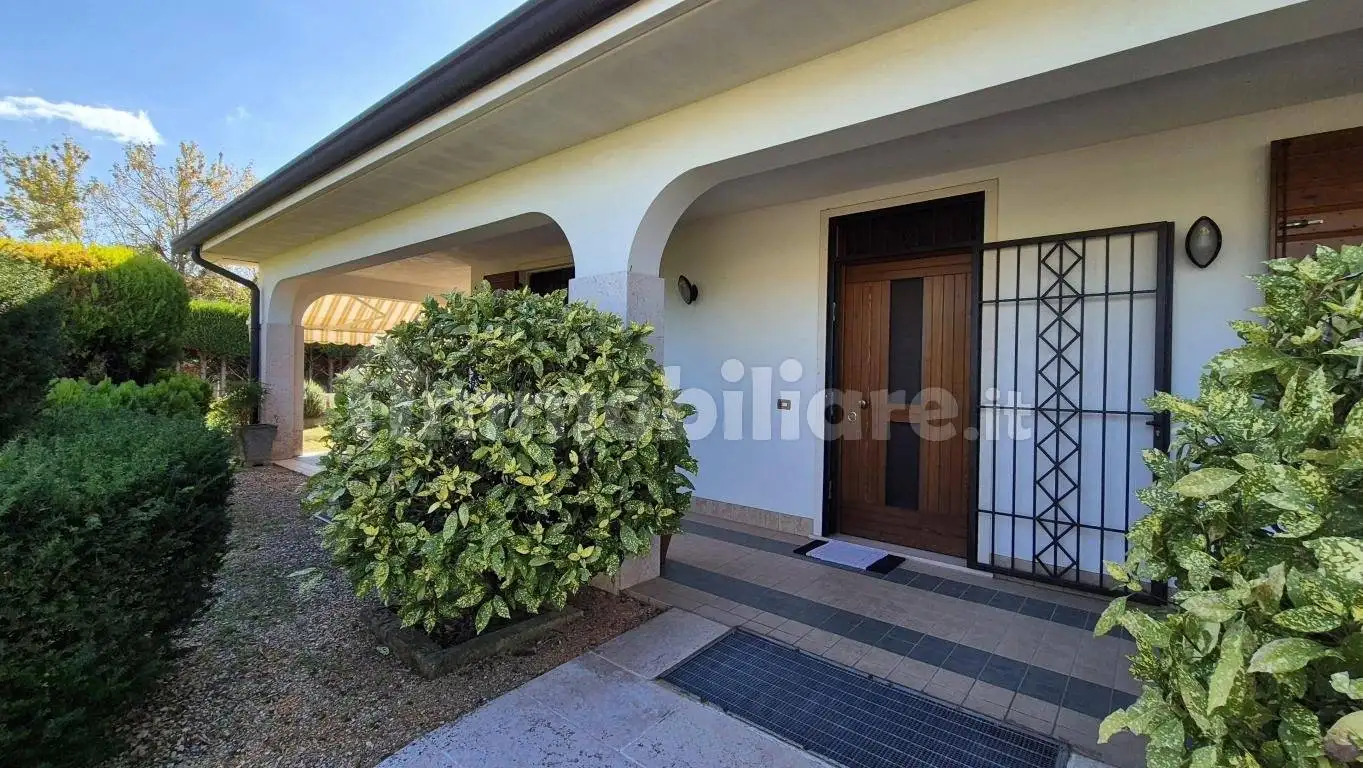 Villa bifamiliare, buono stato, 270 m², Centro, Arcole - foto 3