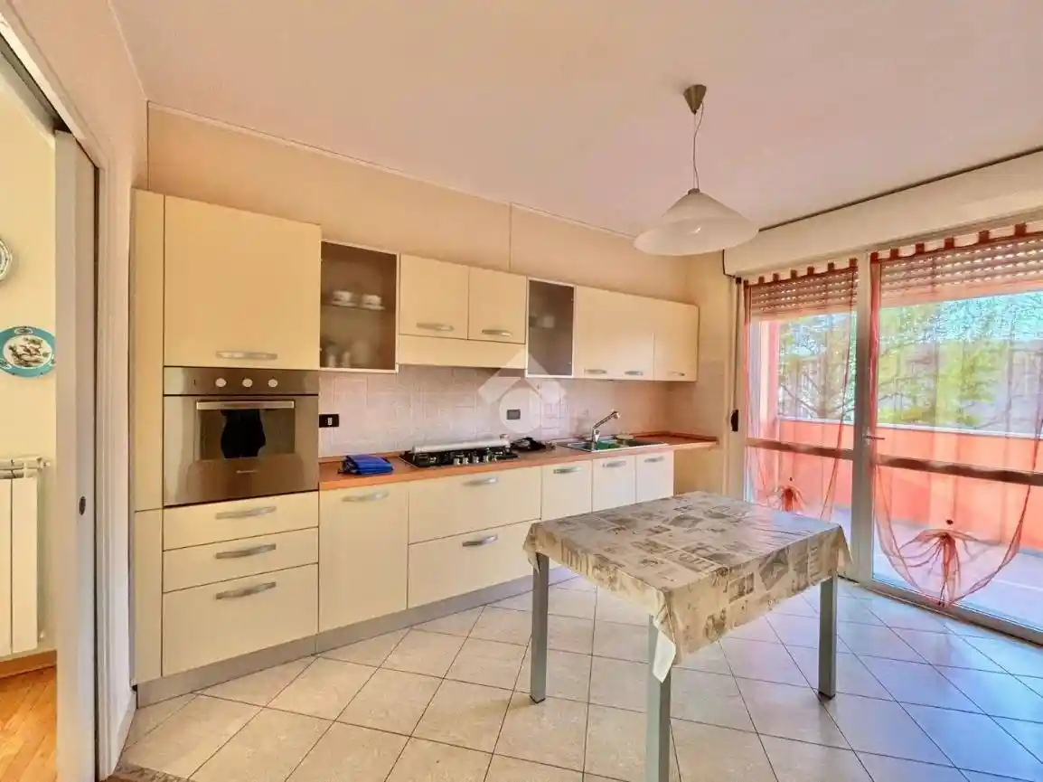 Quadrilocale via Benedetto Odescalchi 2, Sant'Antonio, Novara - foto 4