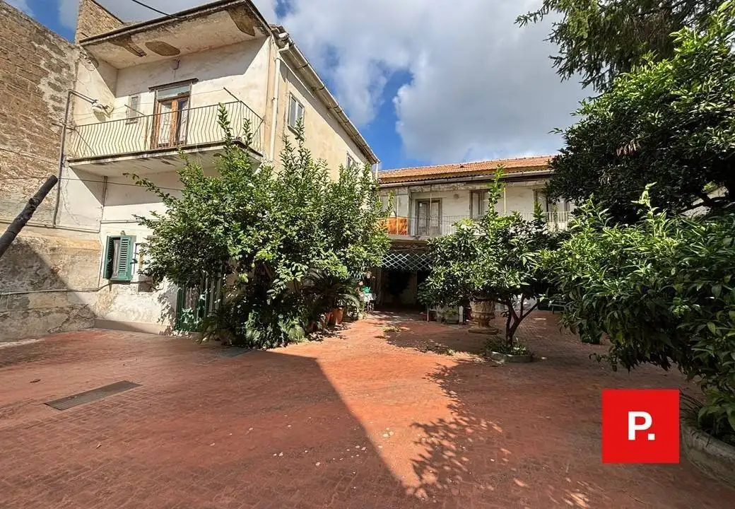 Casa indipendente in vendita a Caserta