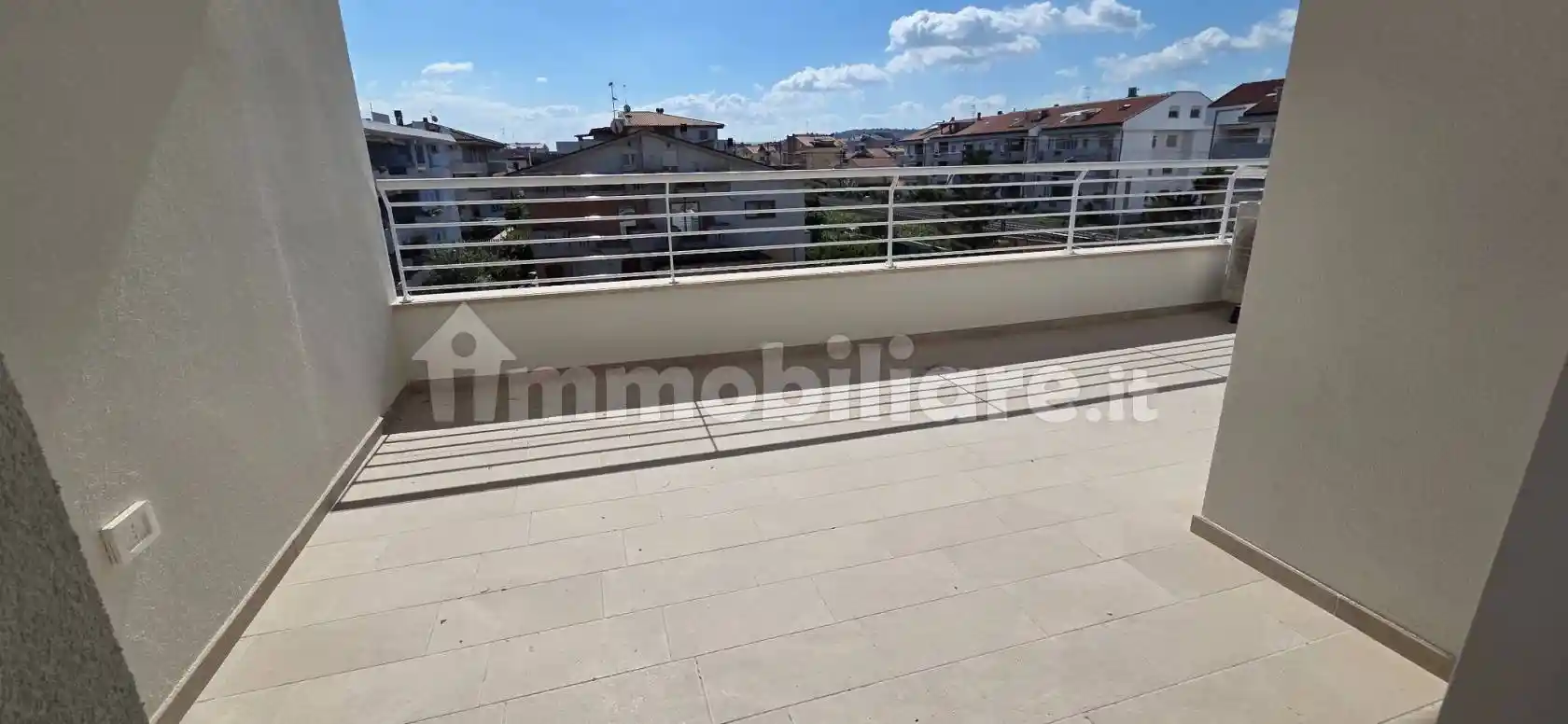 Trilocale nuovo, secondo piano, Tortoreto Lido, Tortoreto - foto 5