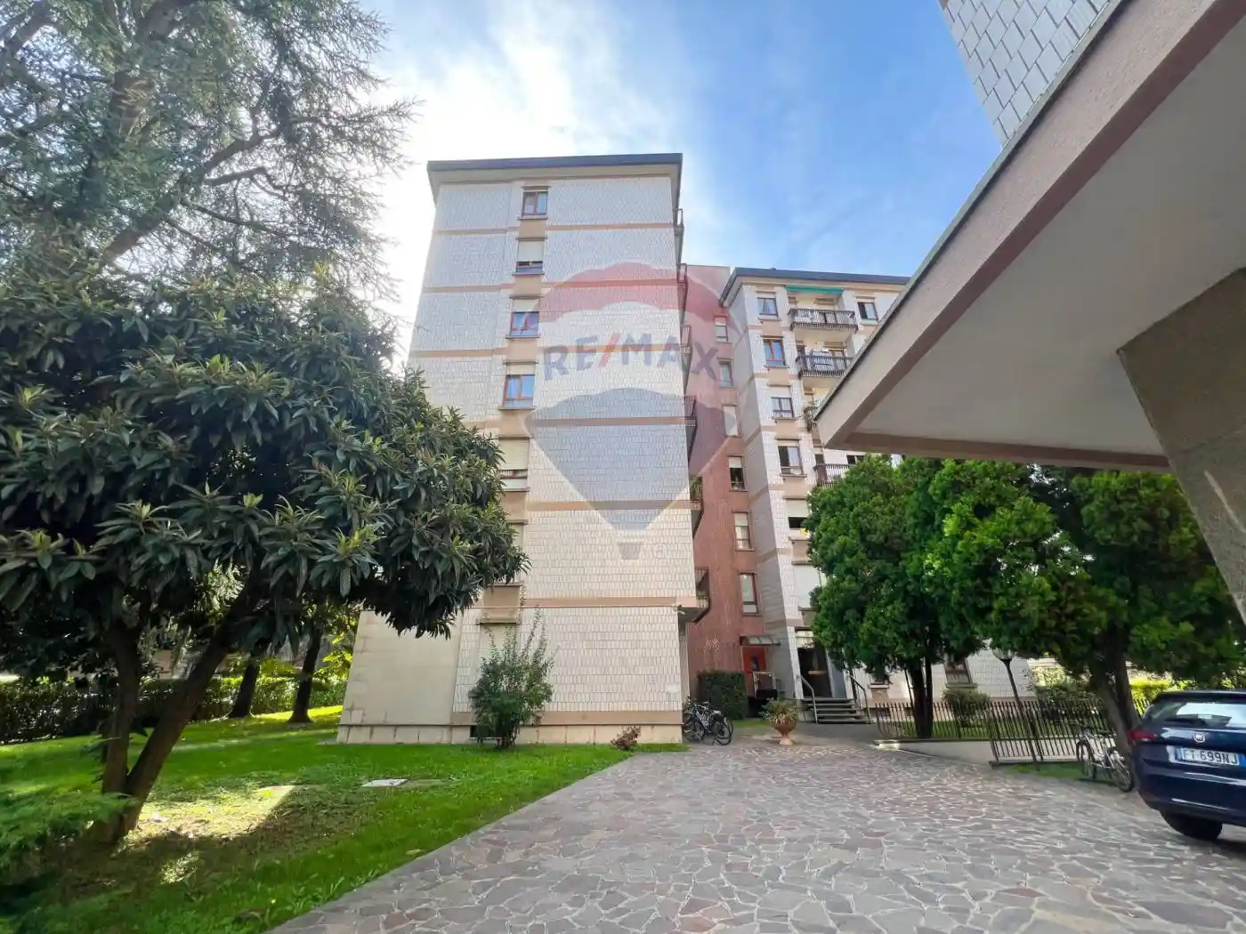 Quadrilocale via Enrico Toti 29, Grazie Vecchie - Boschetti Reali, Monza - foto 2