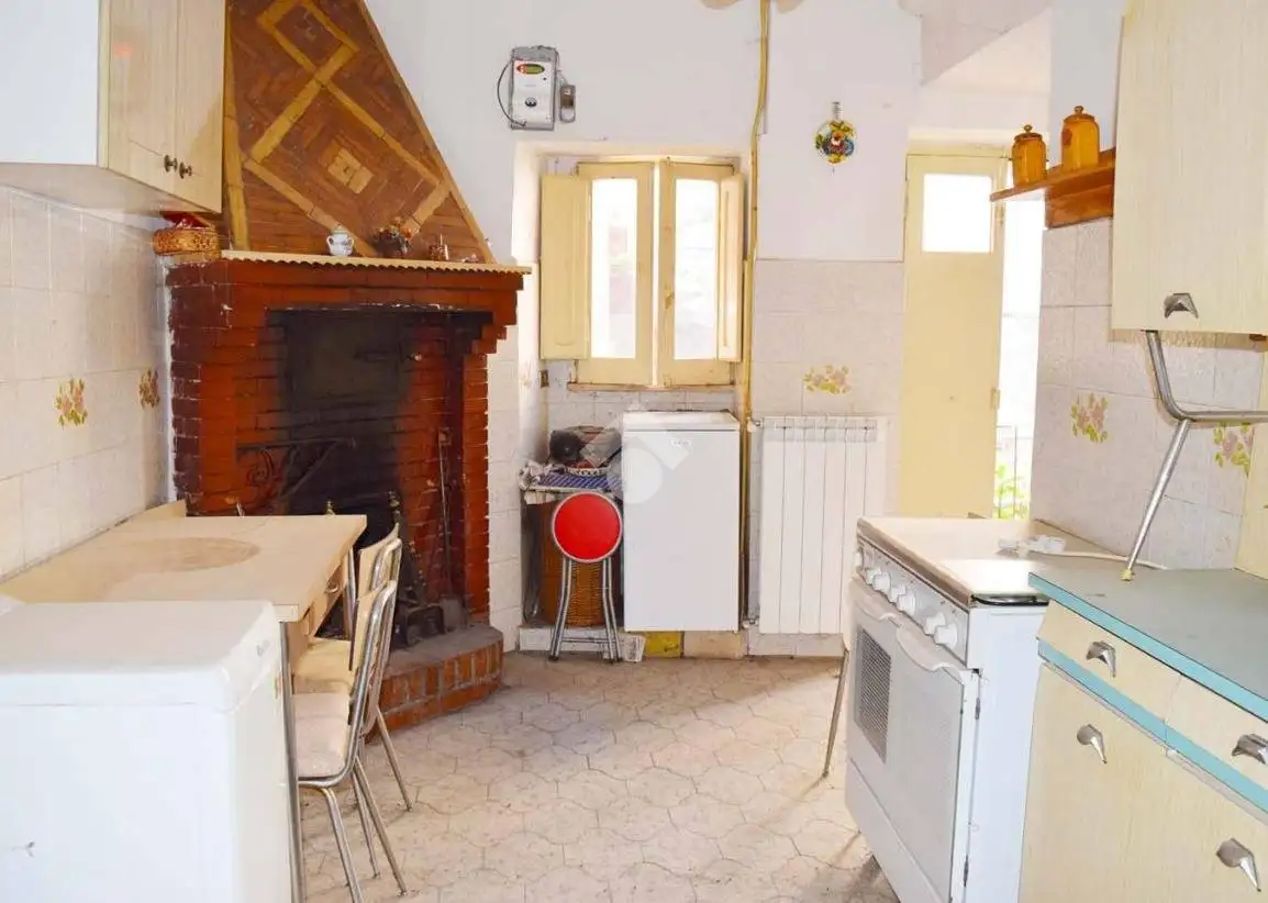 Casa indipendente in vendita a Tagliacozzo