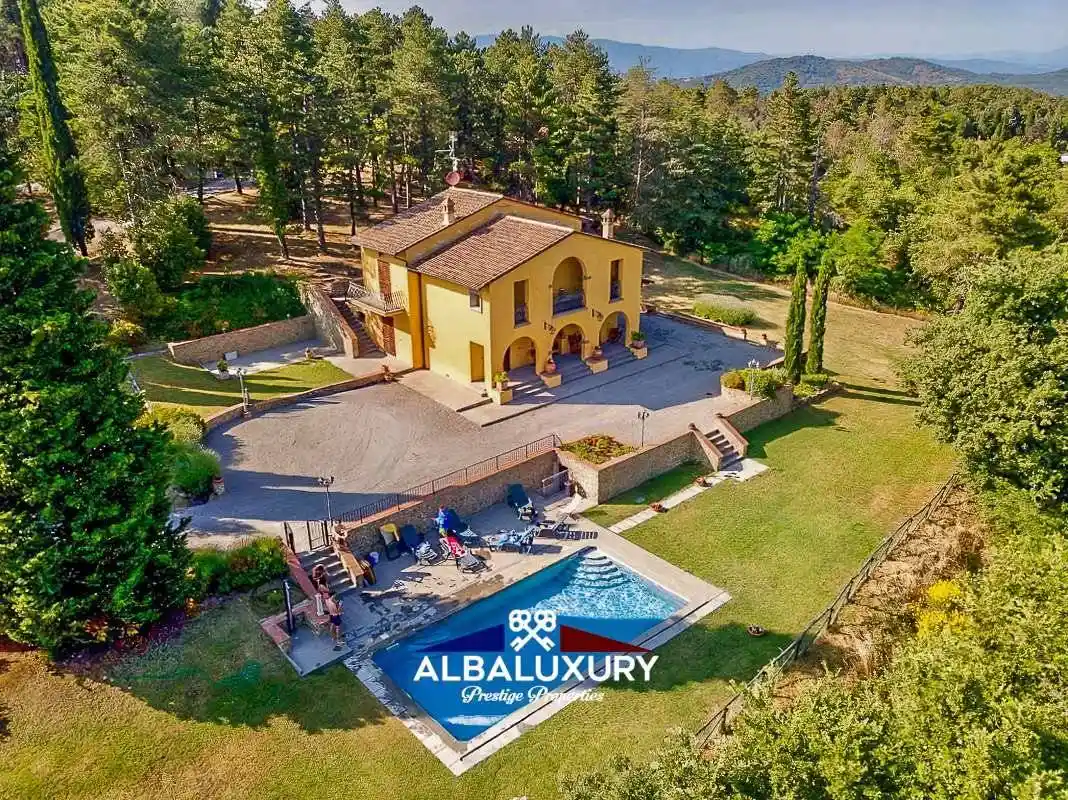 Villa in vendita a Civitella in Val di Chiana