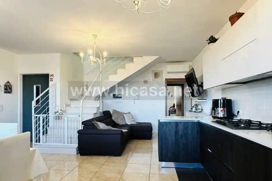 Quadrilocale via dei Girasoli, Trebbiantico, Pesaro - foto 2