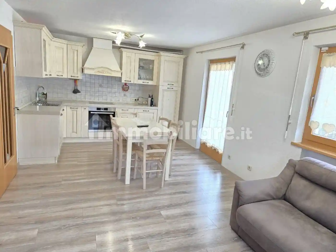 Appartamento in vendita a Monguelfo-Tesido