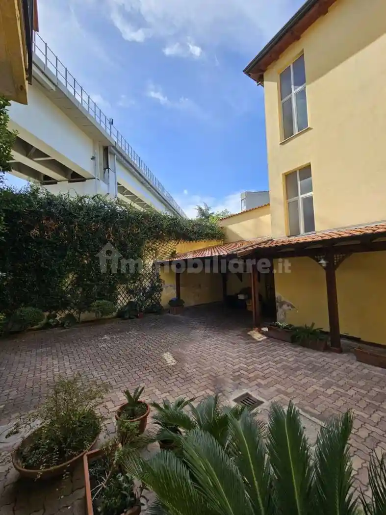 Palazzo - Edificio - foto 5