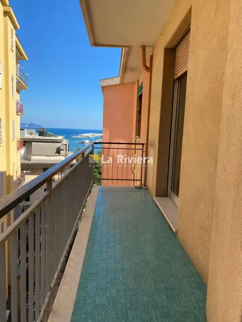 Appartamento in vendita a Rapallo