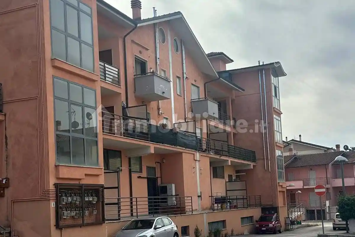 Trilocale via Luigi Einaudi, Centro, Avezzano - foto 2