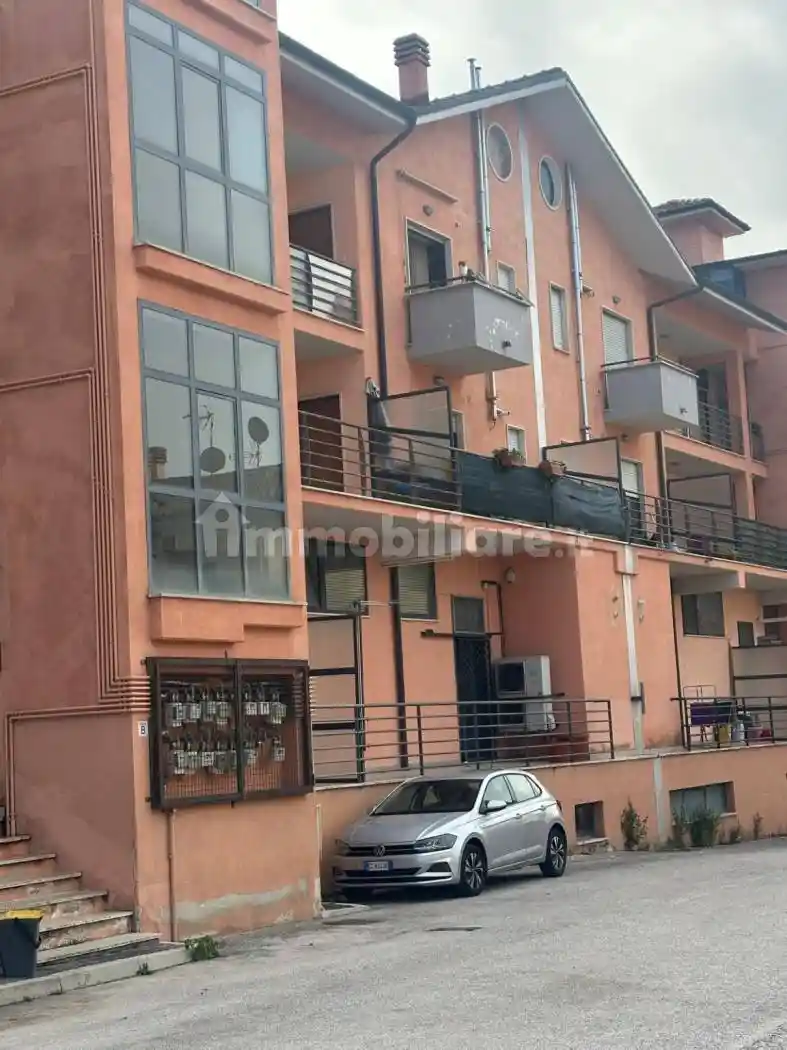 Trilocale via Luigi Einaudi, Centro, Avezzano - foto 4