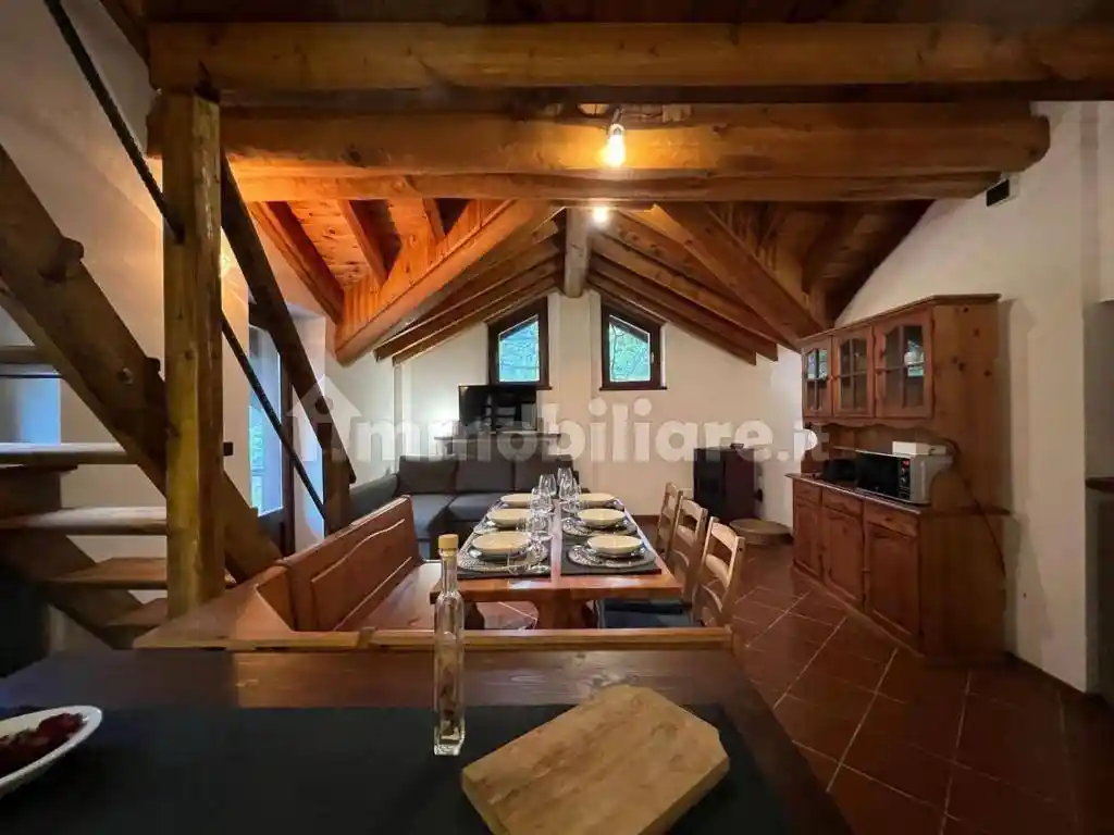 Appartamento in vendita a Courmayeur