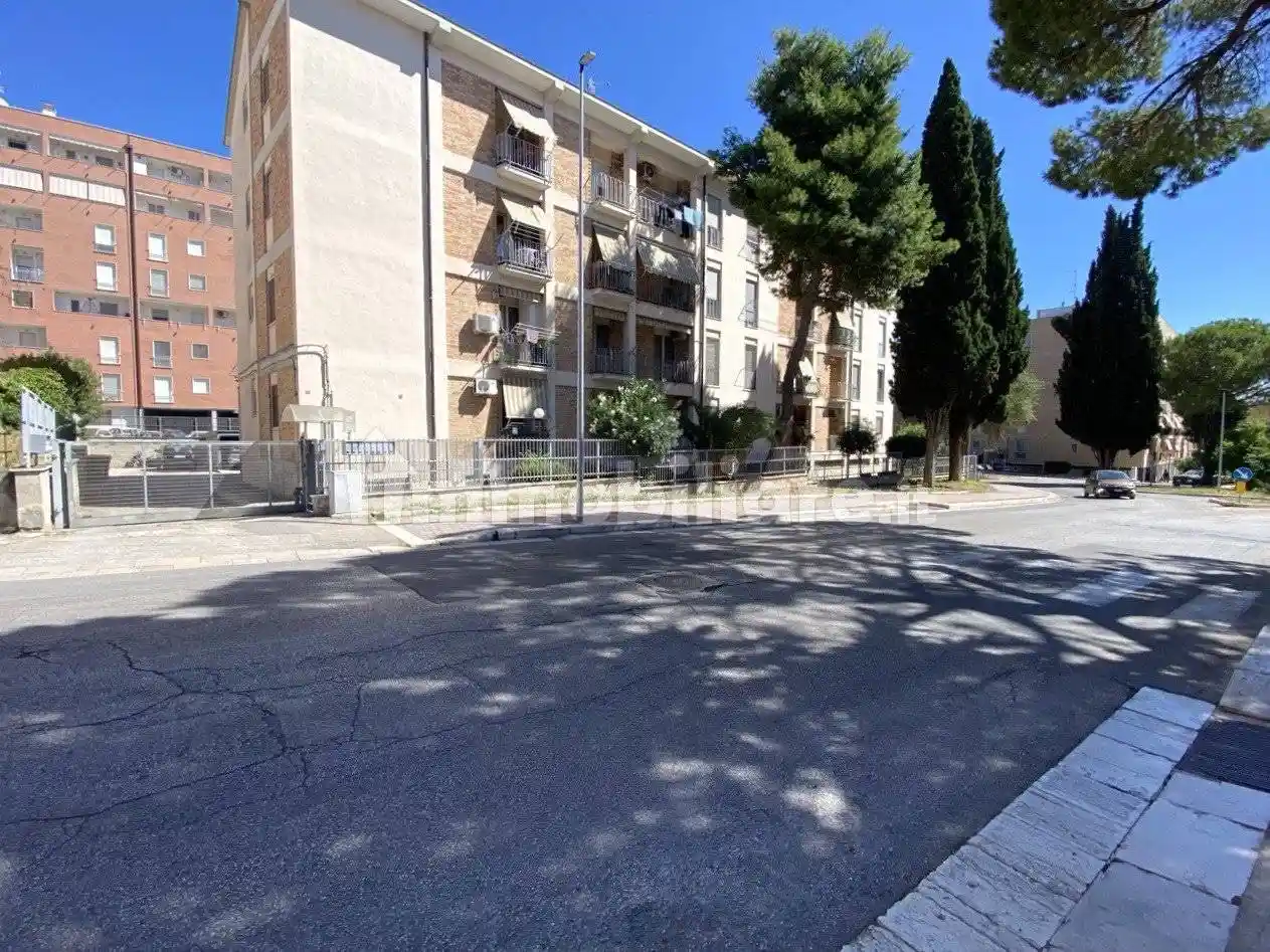 Appartamento viale delle Nazioni Unite 22, Centro, Matera - foto 3