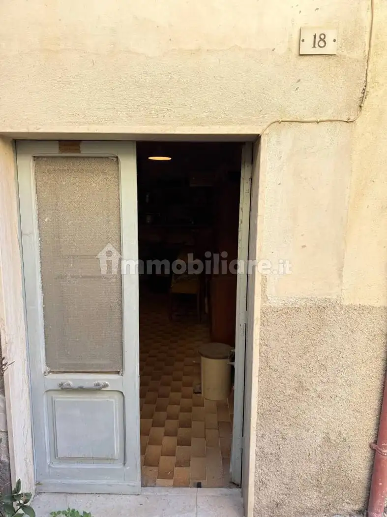 Appartamento in vendita a Raiano