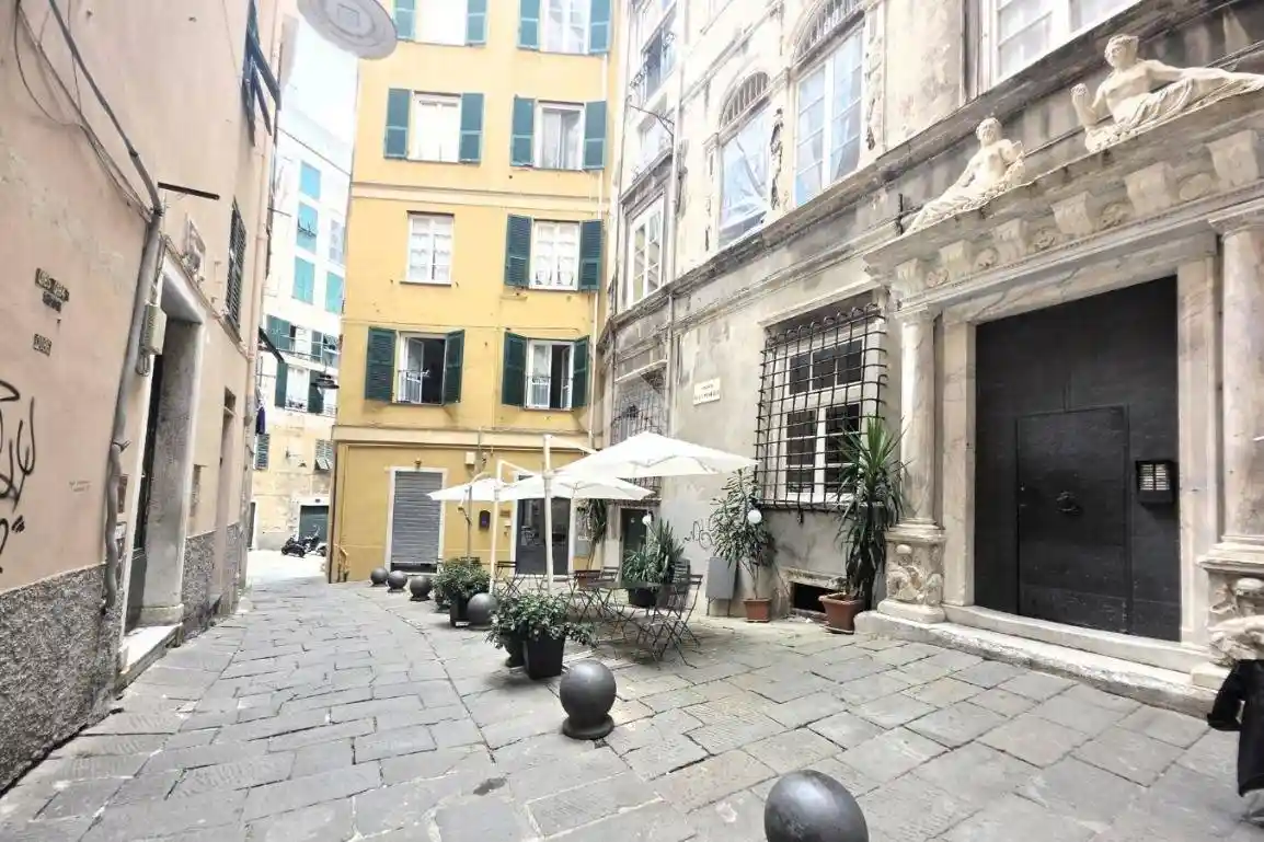 Appartamento in vendita a Genova