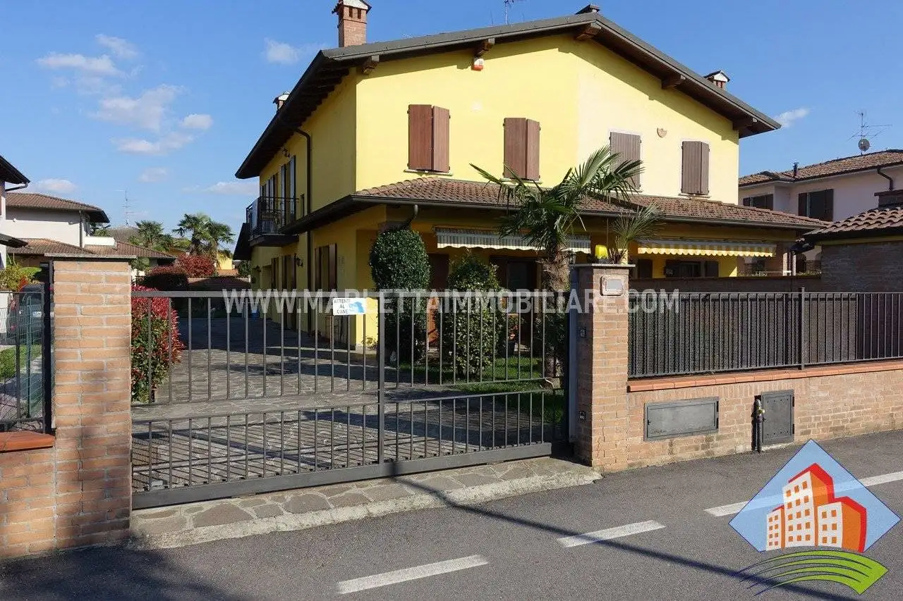 Villa in vendita a Ripalta Guerina