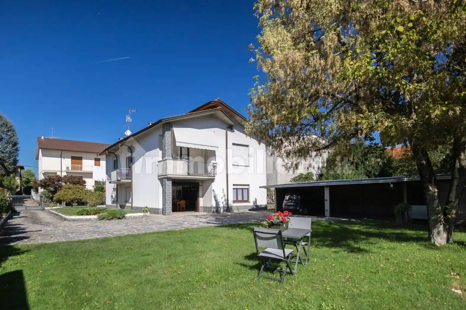 Villa in vendita a Uboldo