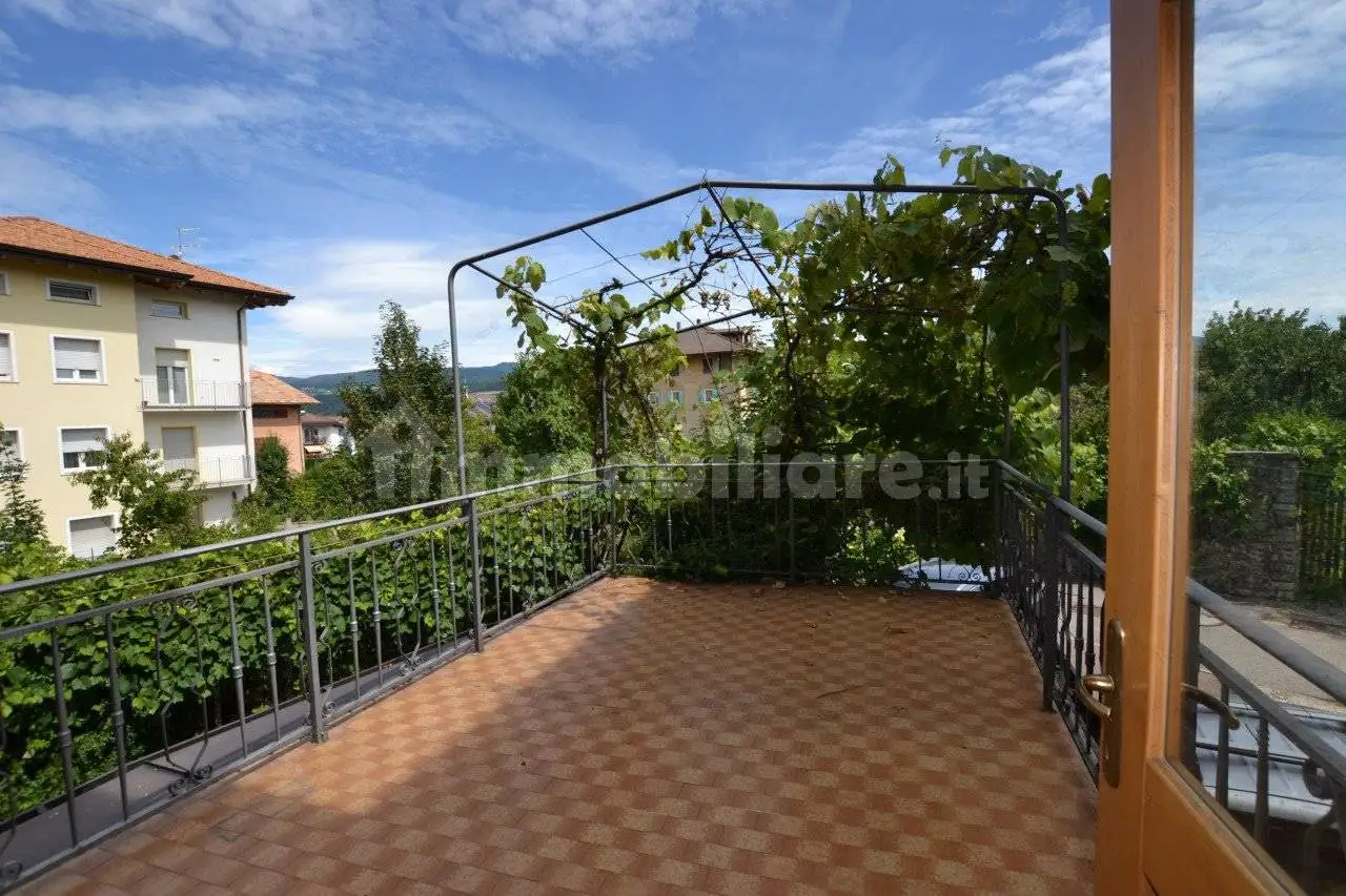 Villetta a schiera in vendita a Novella