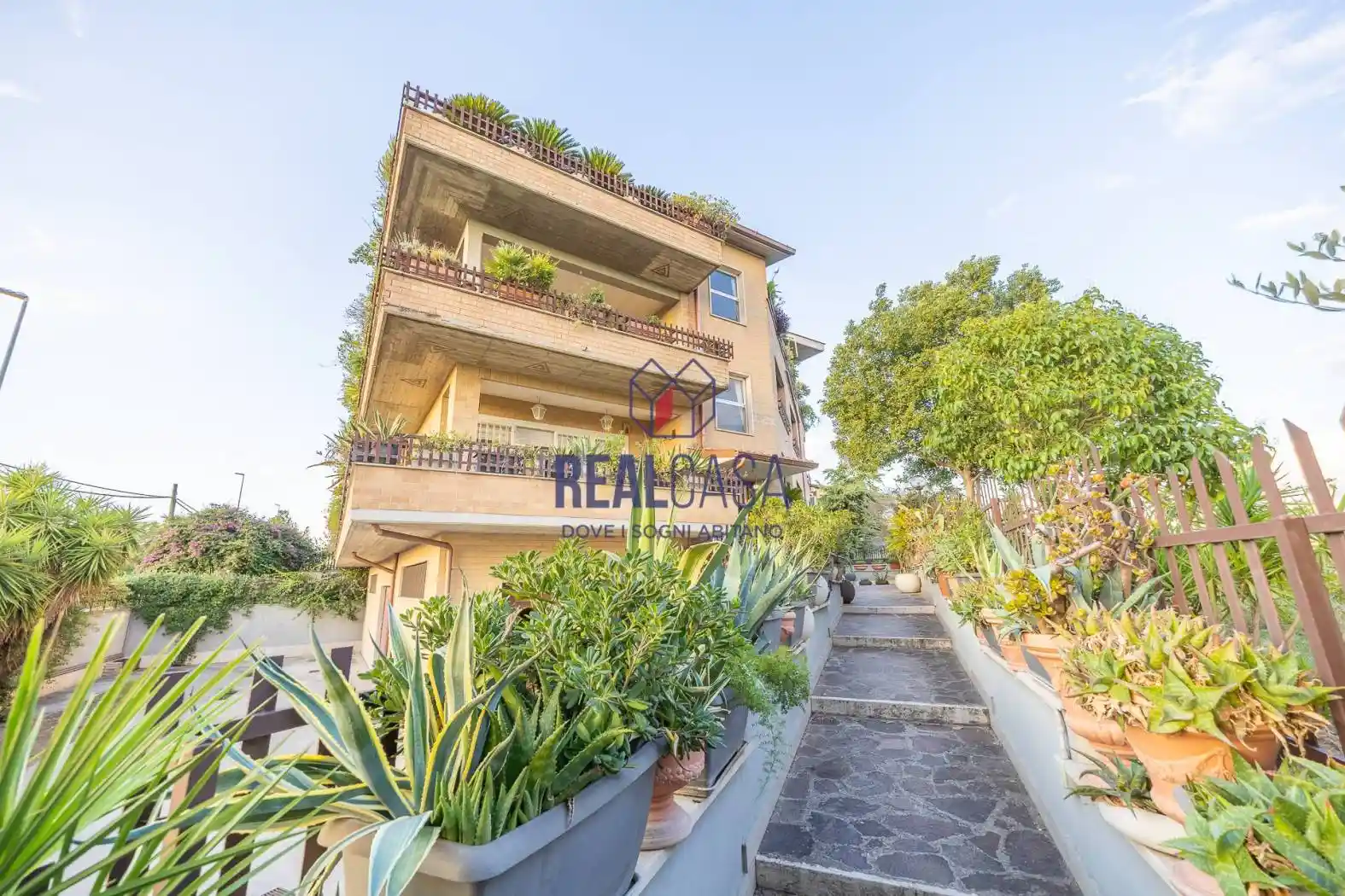 Appartamento in vendita a Roma