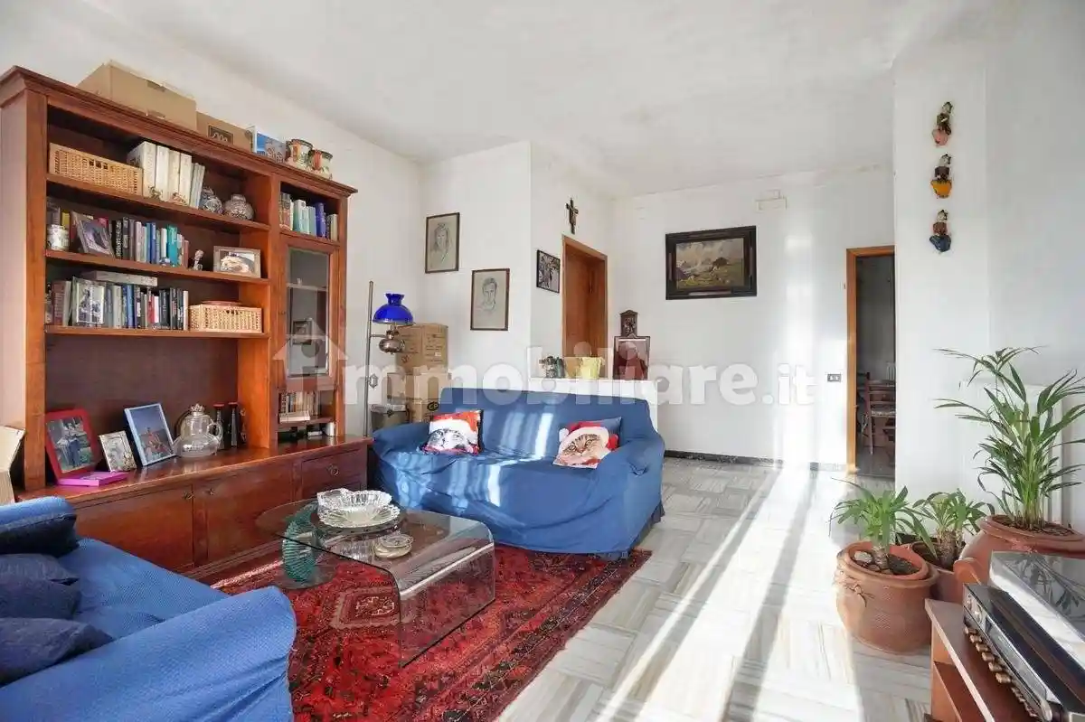 Appartamento in vendita a Massa