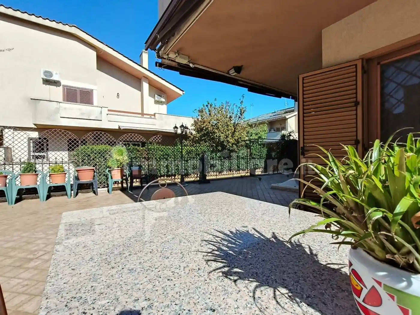 Villa plurifamiliare via delle Vigne di Morena, Morena, Roma - foto 3