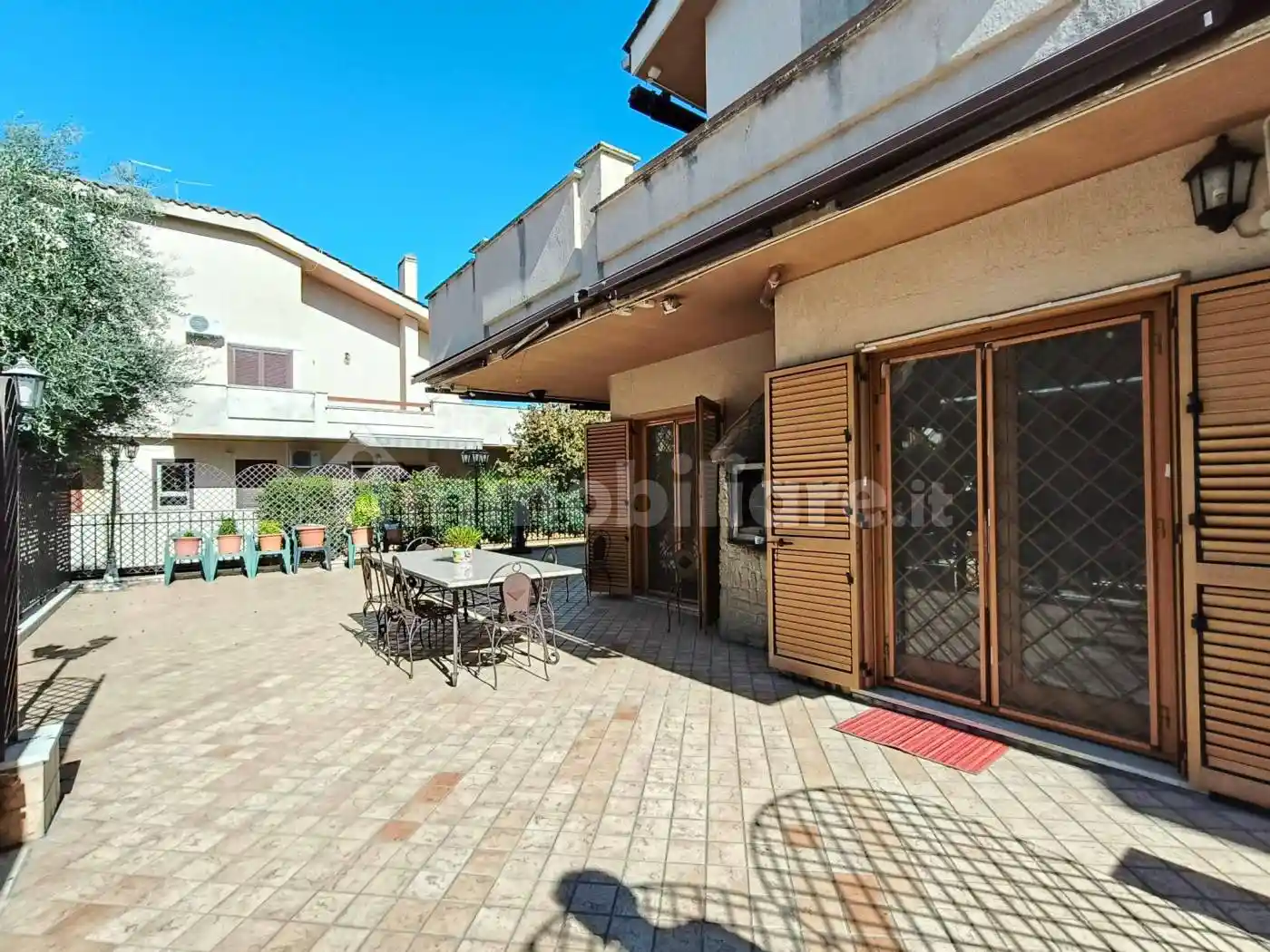 Villa plurifamiliare via delle Vigne di Morena, Morena, Roma - foto 4