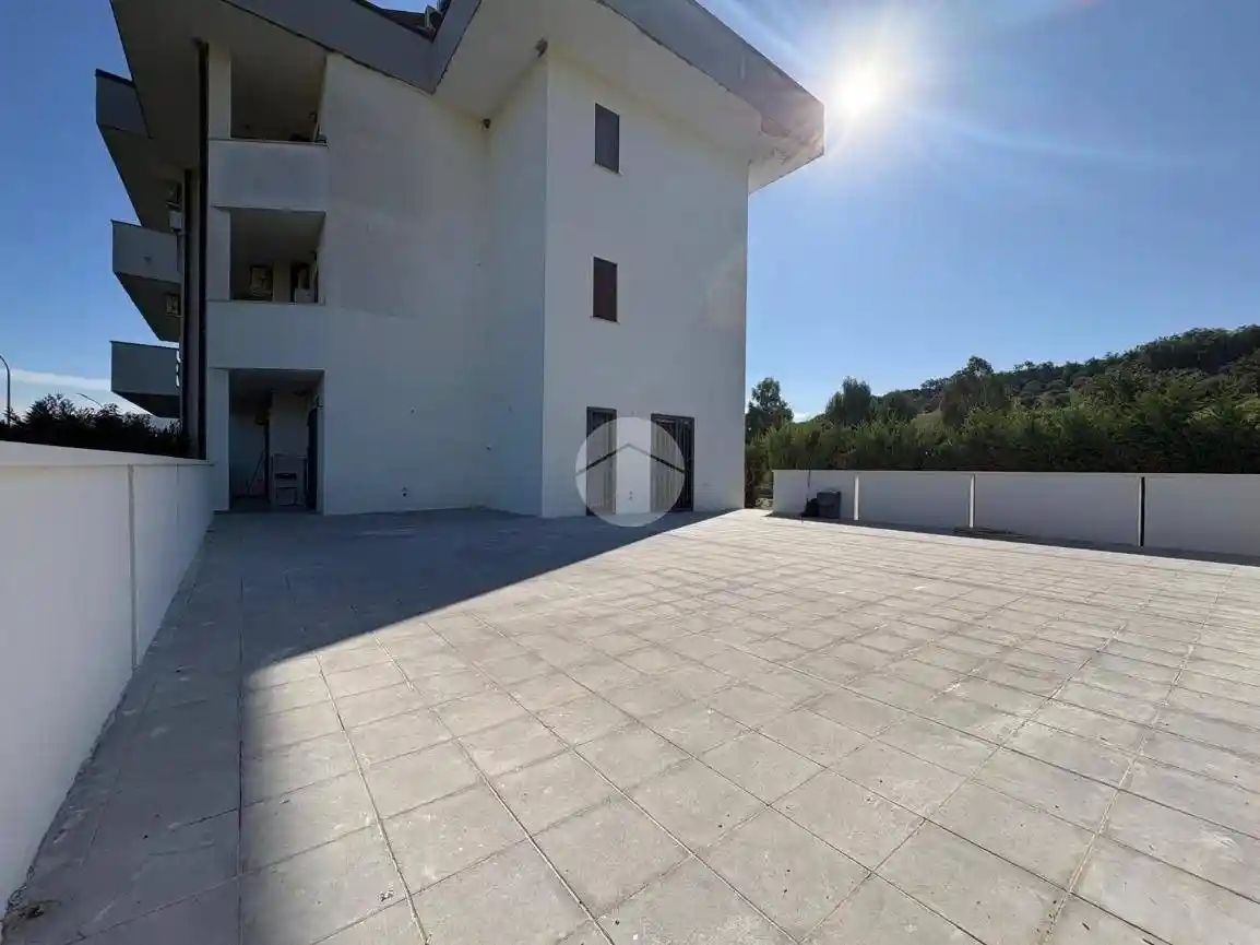 Appartamento via Insidia, Montalto Uffugo - foto 2