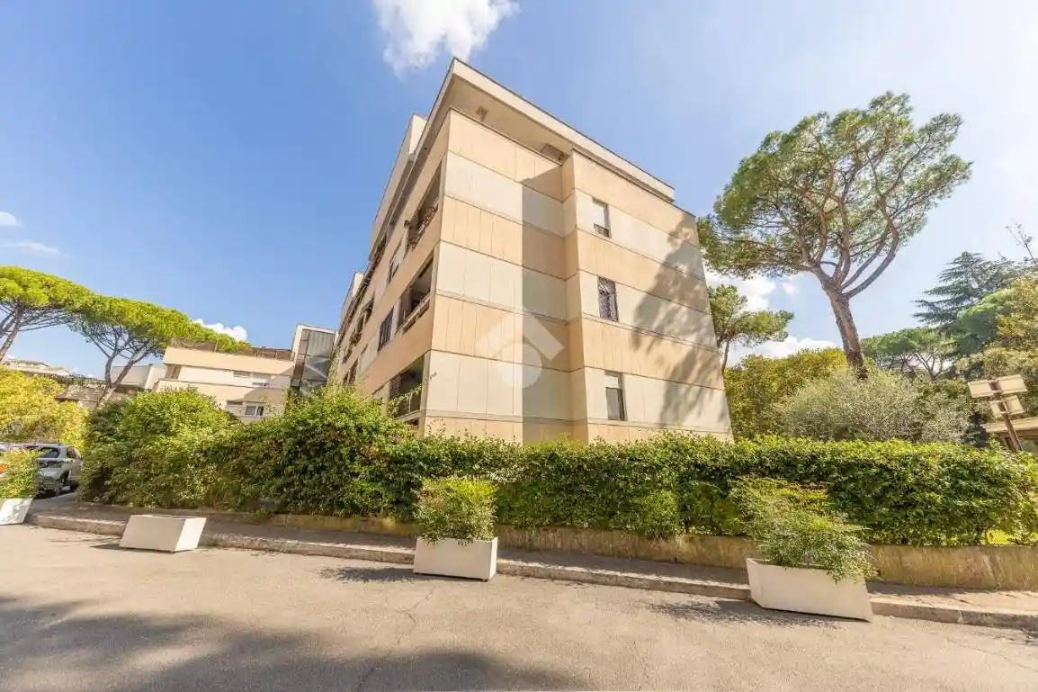 Appartamento in vendita a Roma
