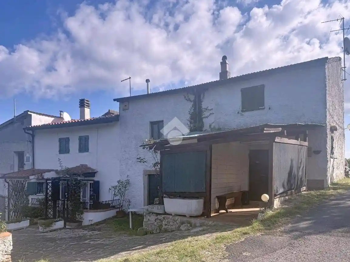 Appartamento in vendita a Collesalvetti