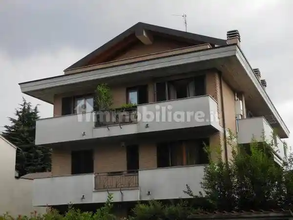 Appartamento in vendita a Desio