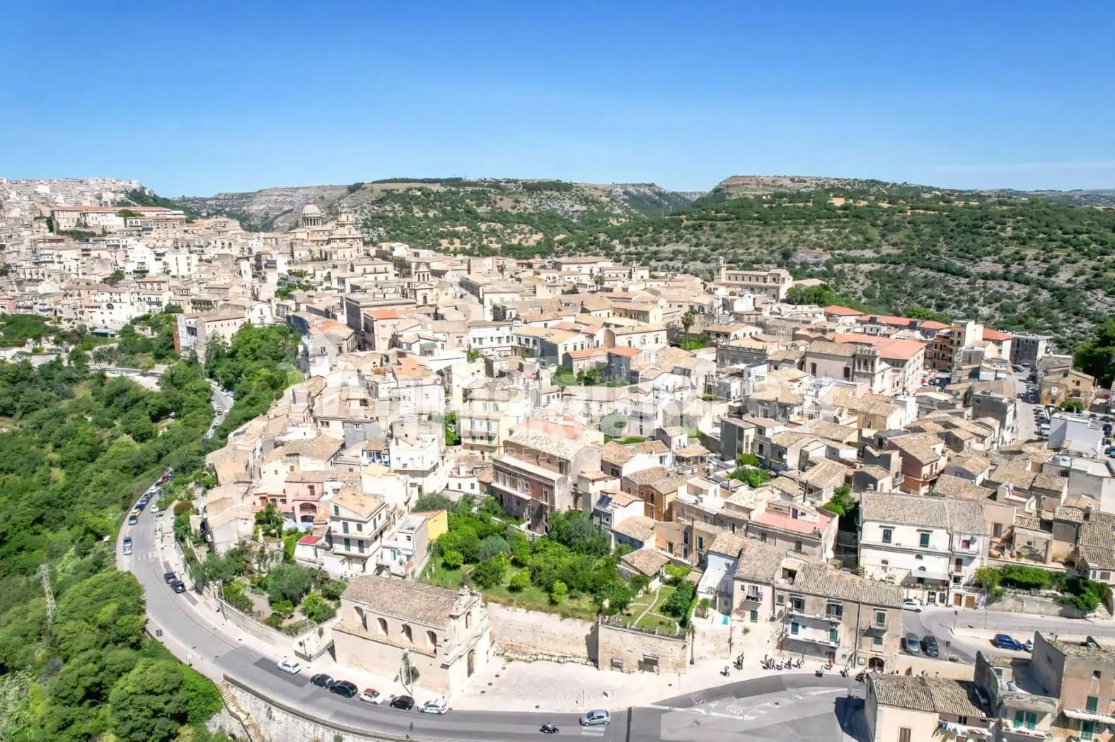 Casa indipendente in vendita a Ragusa