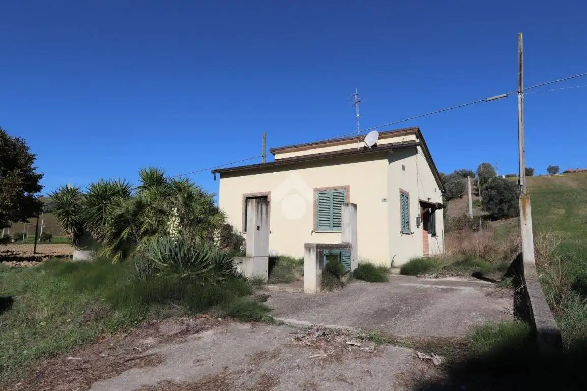 Casa indipendente in vendita a Sant'Omero