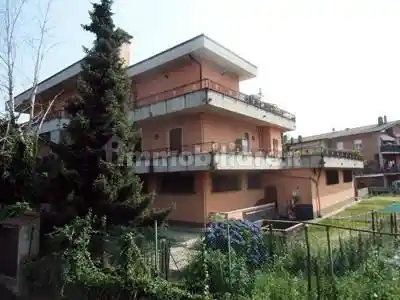 Trilocale via Dobbiaco, Valle Olona, Varese - foto 2