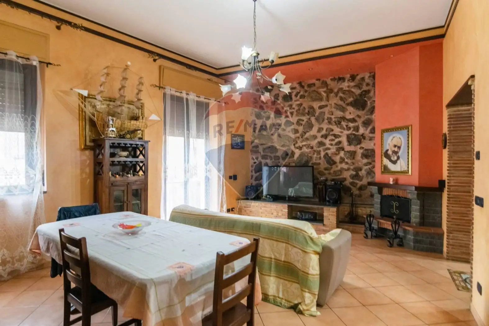Casa indipendente in vendita a Acireale