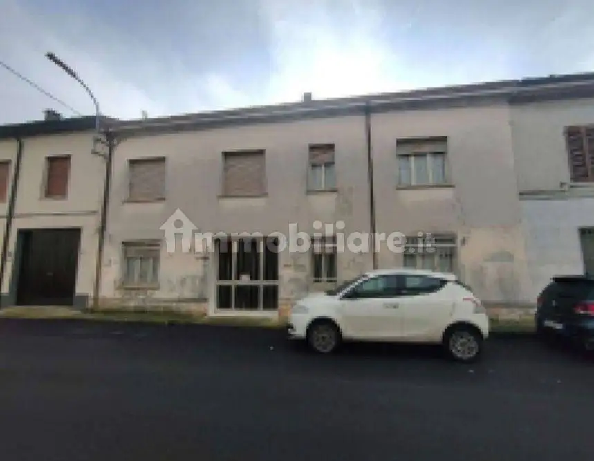 Terratetto unifamiliare via Dante 43, Bozzolo